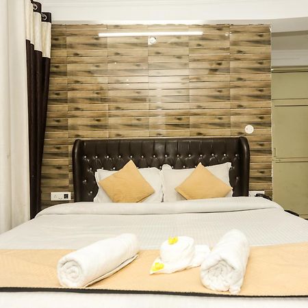 Mirage Grand Hotel McLeod Gandzs Kültér fotó